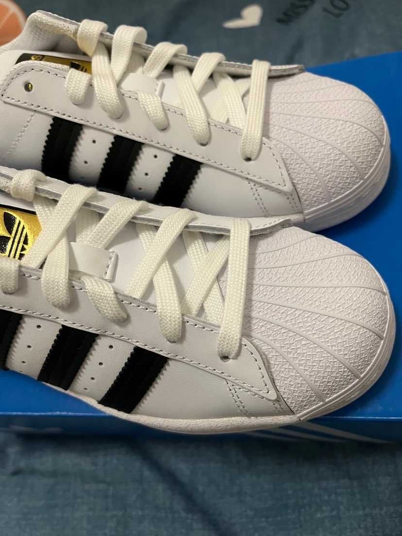 Buty codzienne adidasSuperstar CloudWhite Espadryle R.39