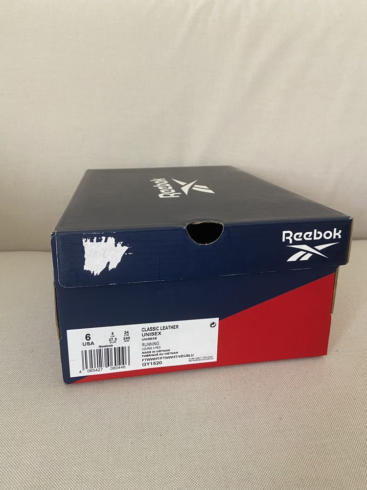 Ténis Reebook novos