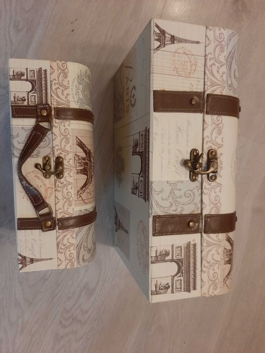 2 Ozdobne pudelka Paryz