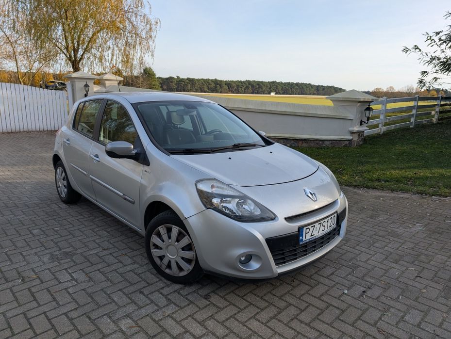 Renault Clio III 2011. 1.2. bogata wersja Navi. Okazja