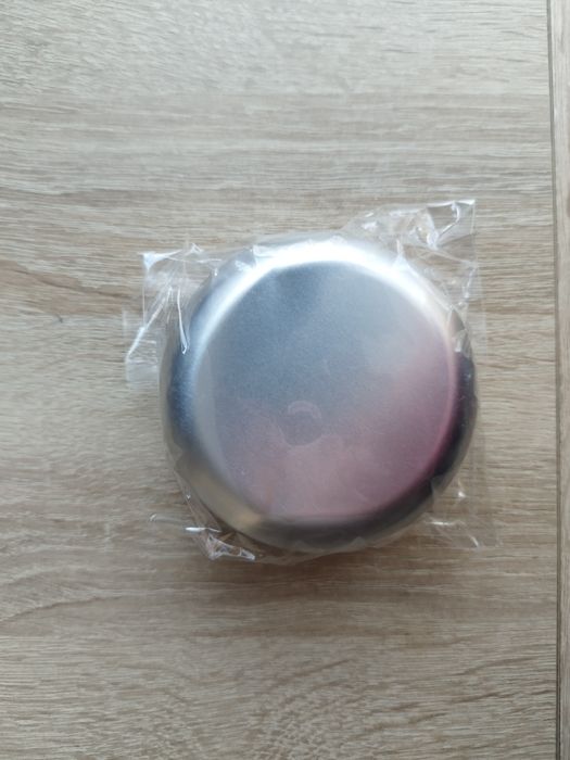 Turystyczna kompaktowa mydelniczka