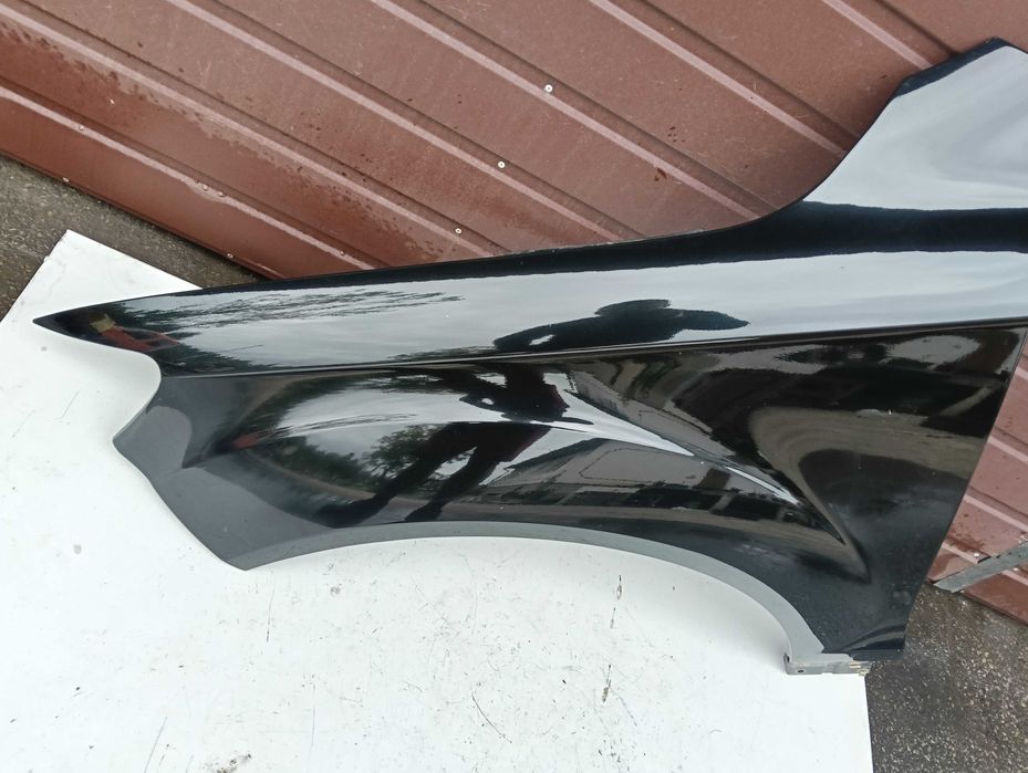 Błotnik Lewy Przód Przedni Audi Q7 4L LZ9Y Idealny w kolor Przedlift