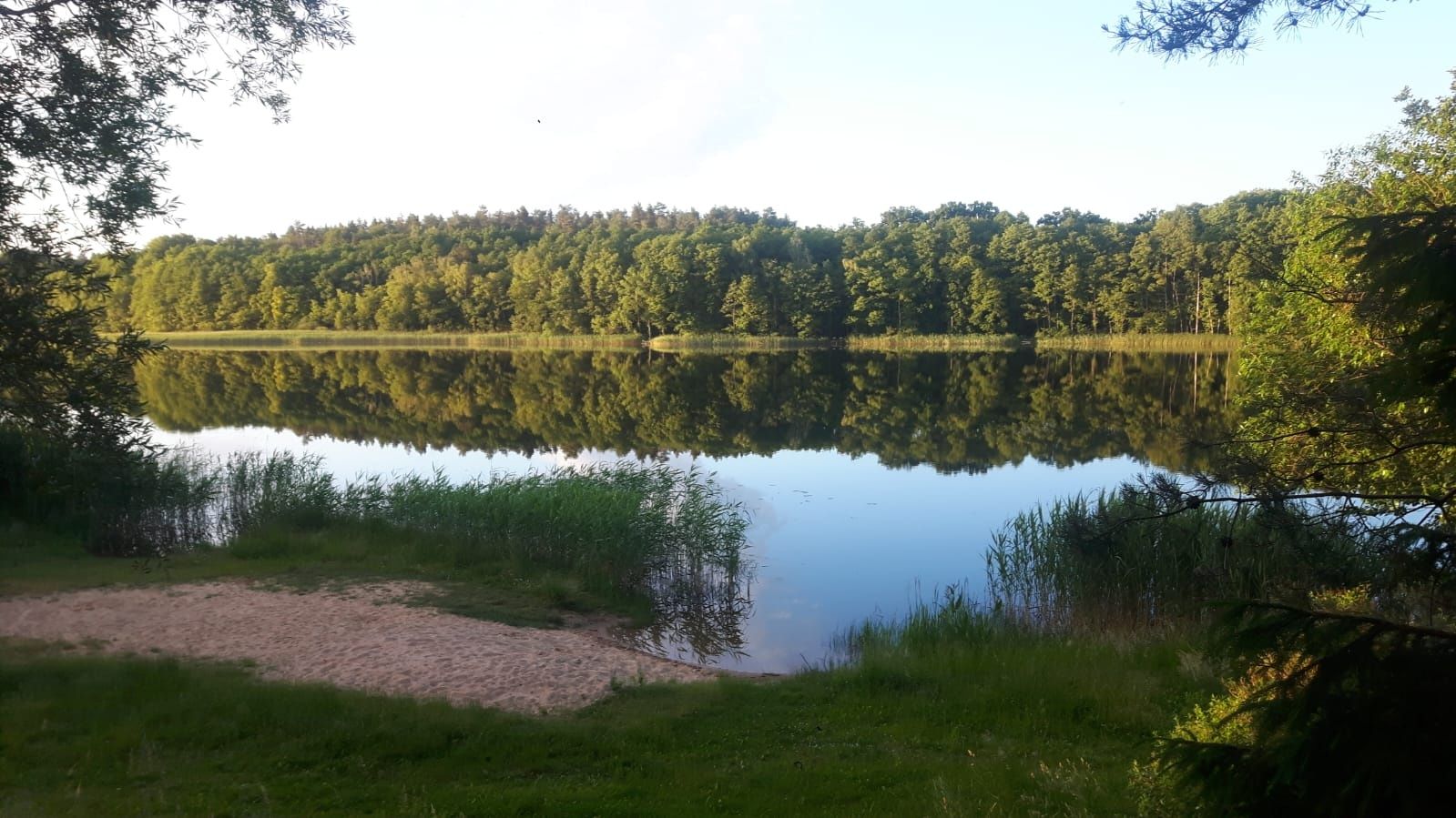 Domek letniskowy   nad jeziorem  Klępnica