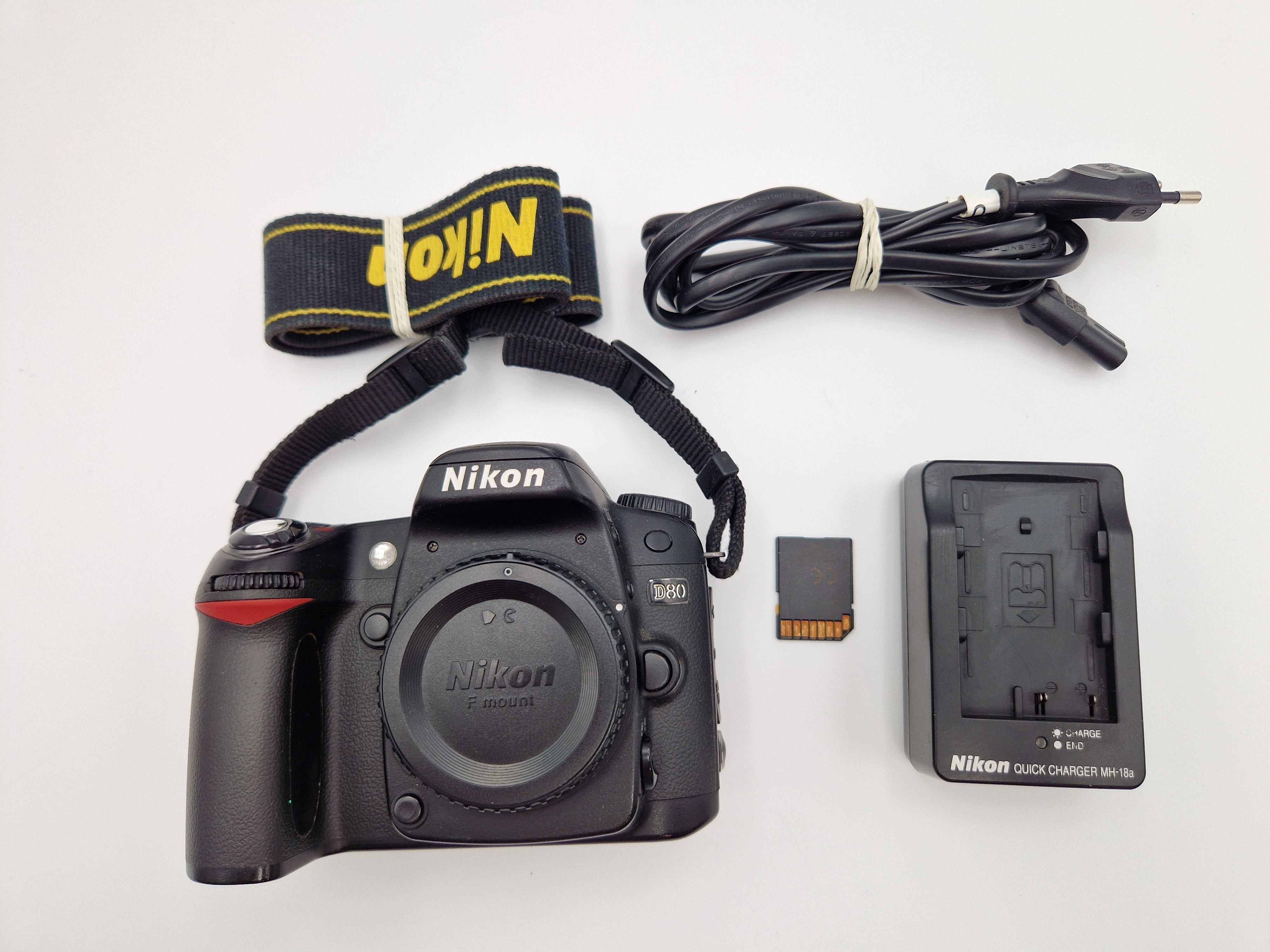.Aparat Nikon D80 body - 4GB - tylko 23 tys. zdjęć