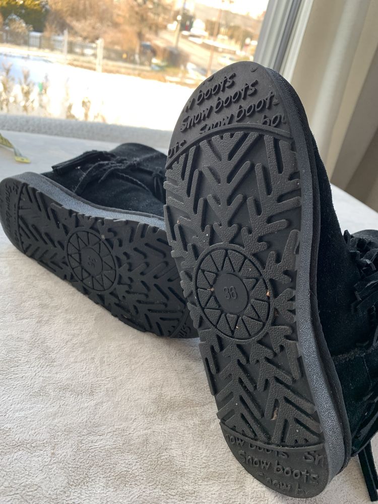 Czarne buty zamszowe Si rozkiar 36