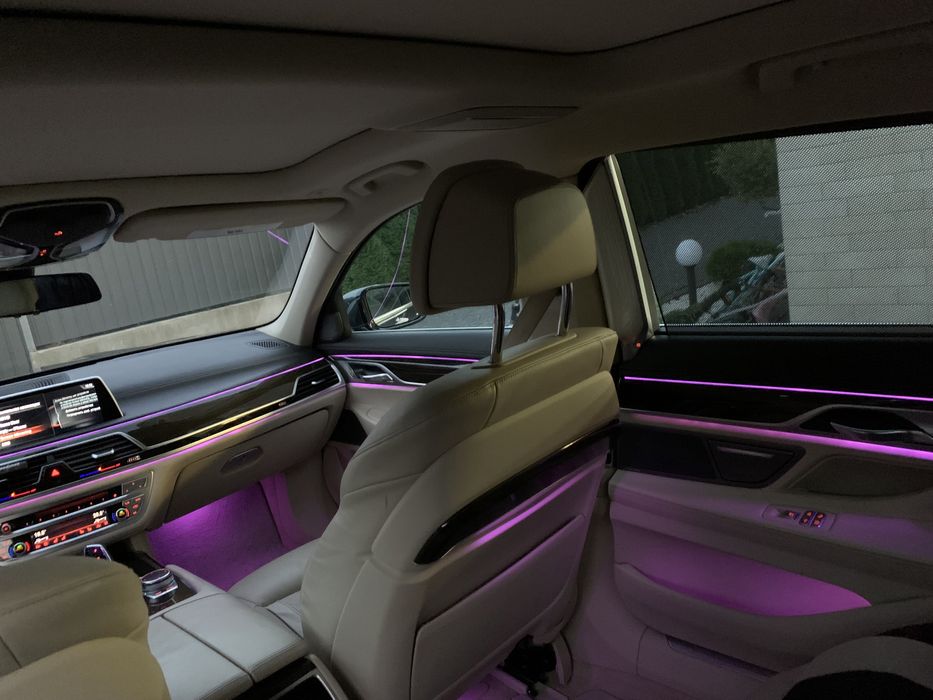 Автомобіль Bmw 750l xd G12