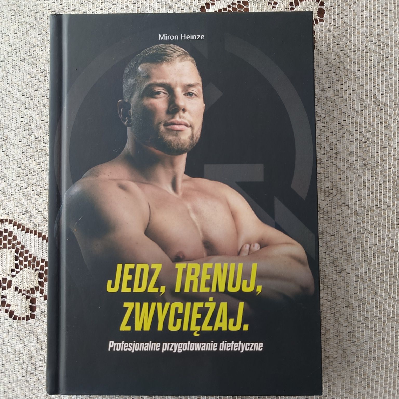 Jedz trenuj zwyciężaj