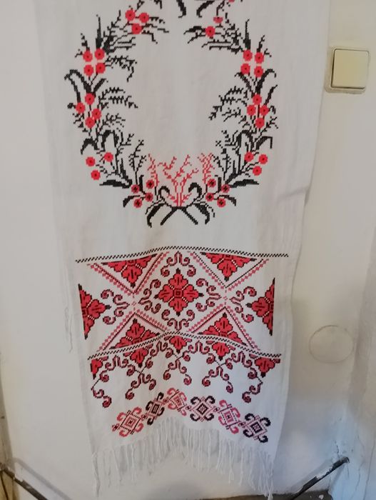 Вишиті весільні рушники