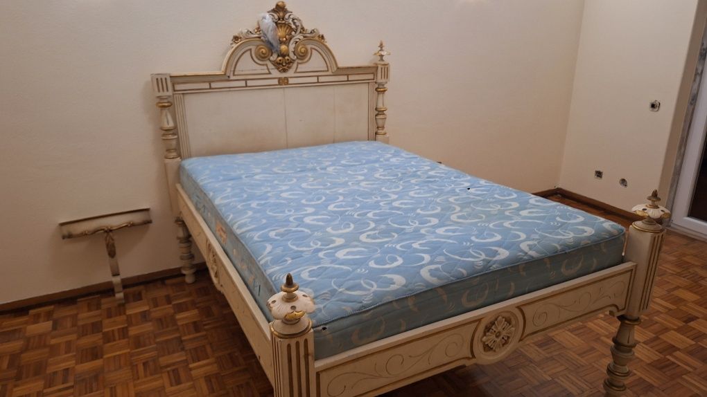 Cama Vintage Relíquia para recuperação em ouro conjunto