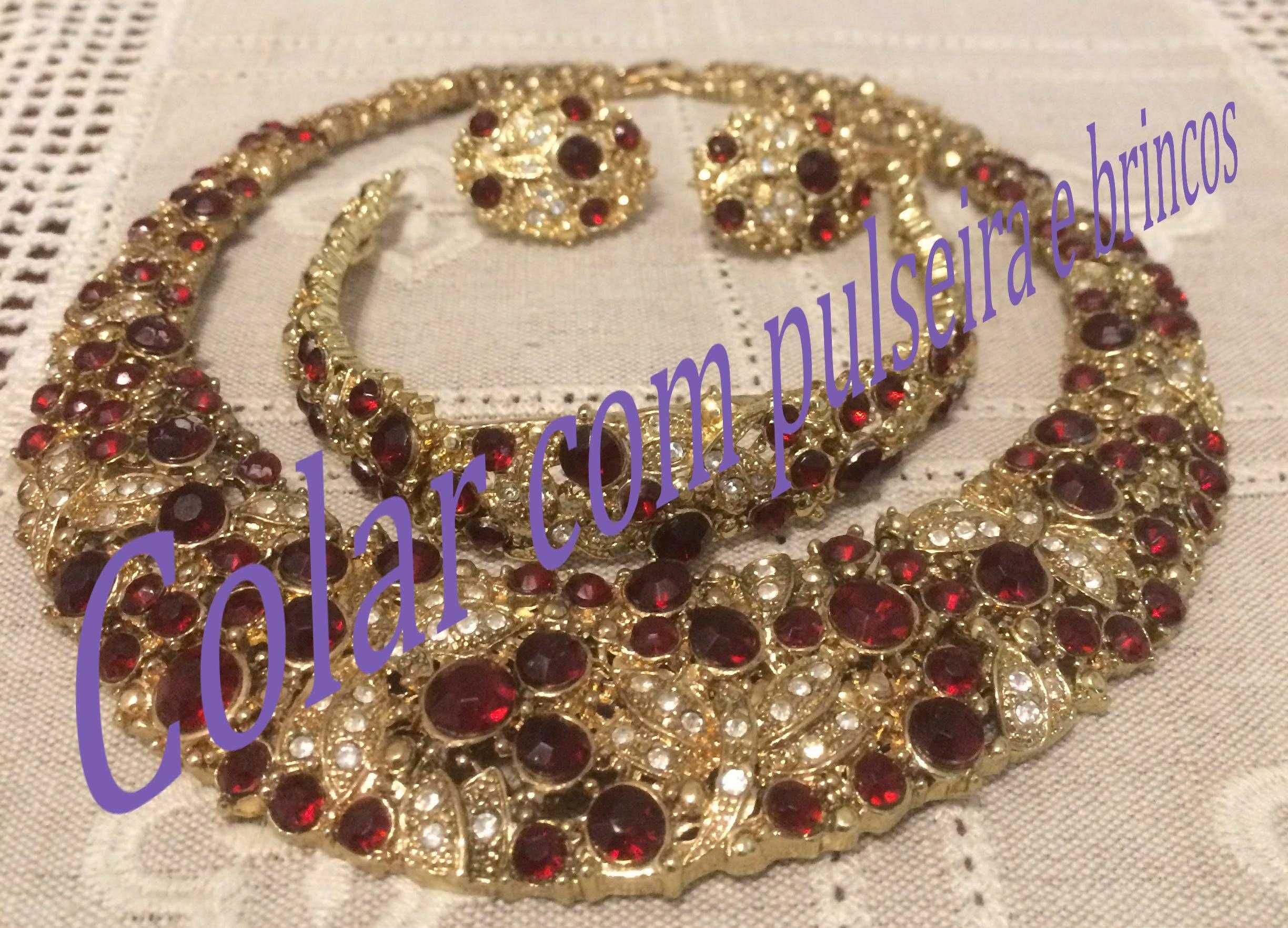 Conjunto colar, pulseira e brincos - Mulher.