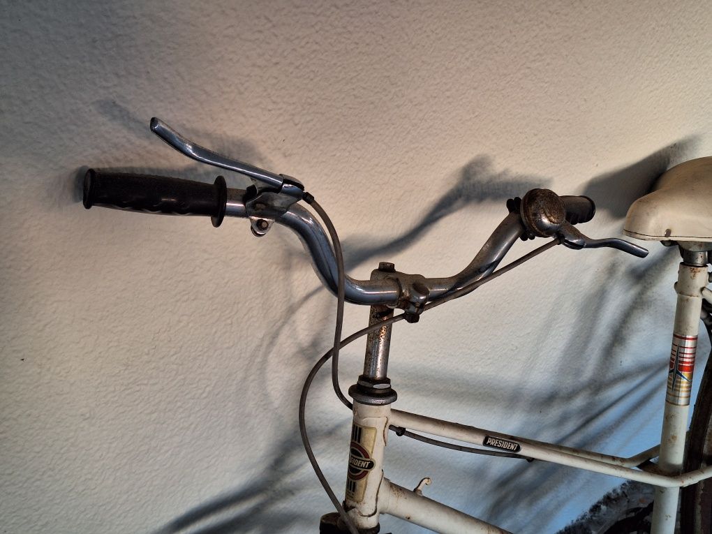 Bicicleta President roda 26, senhora