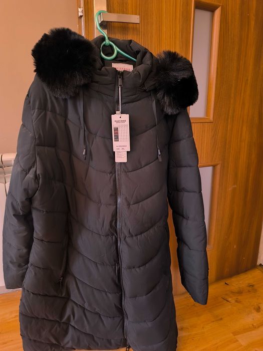 Damski płaszcz zimowy - nowy