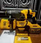 Новий Потужний Перфоратор DeWalt  dch333  54v