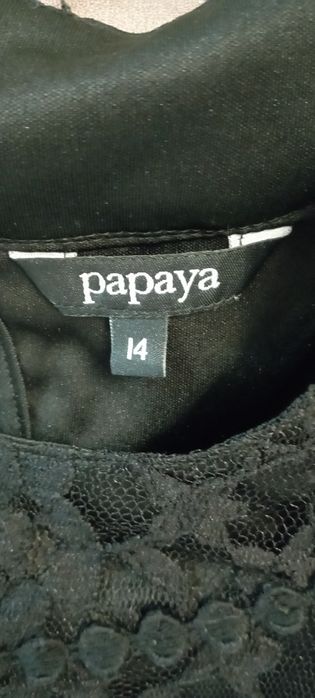 Sukienka koronkowa Papaya