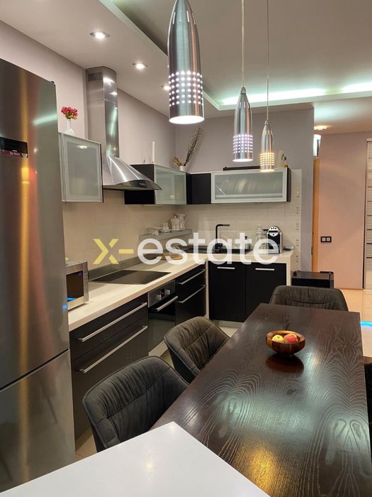 Комісію сплачує власник!!! 3х кімнатна квартира в Центрі