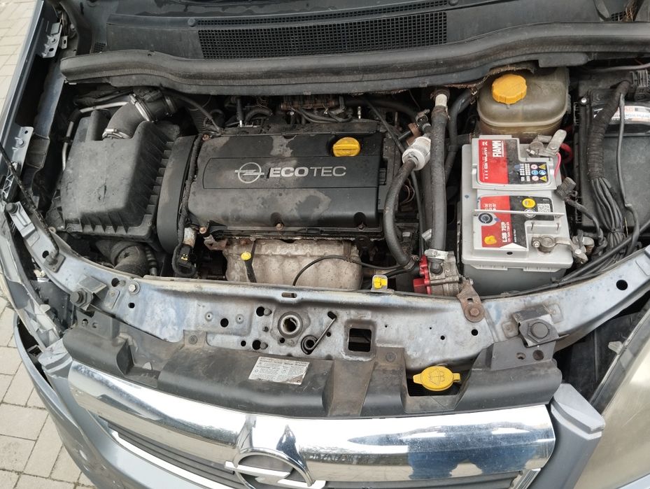 Opel Zafira b 1.8 16 v