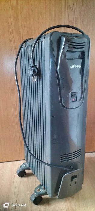 Aquecedor elétrico Ufesa económico 1500W