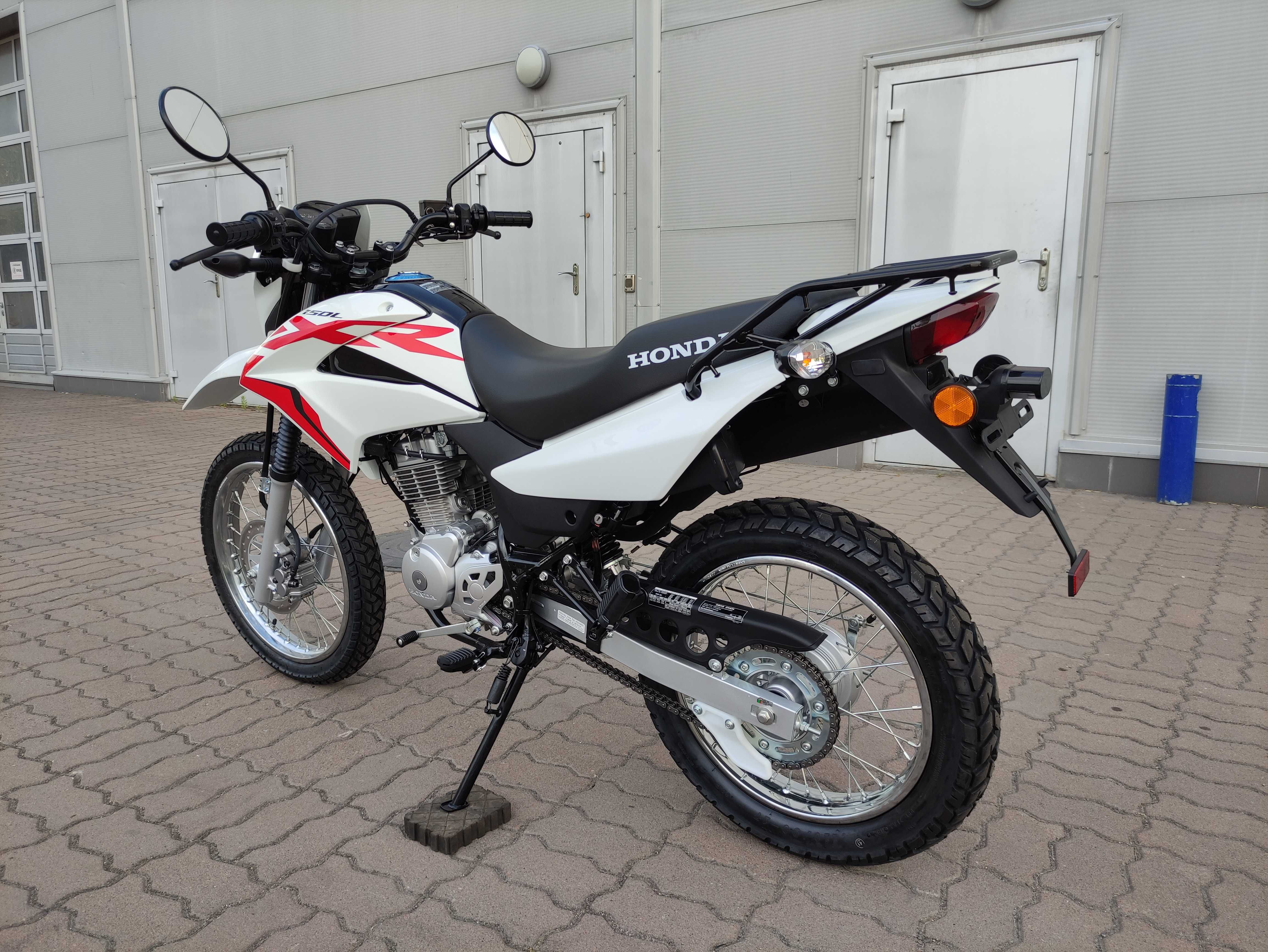 Новий Honda XR150L 2023. Офіційний дилер