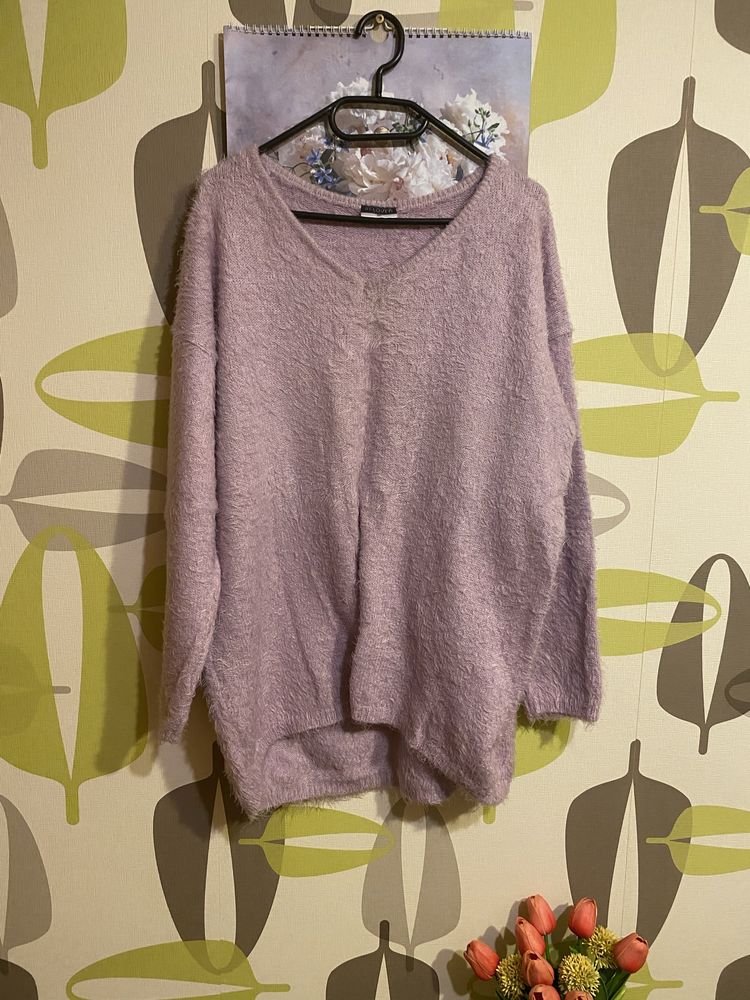 Miły sweter damski asymetryczny lila rozm. 42/xl