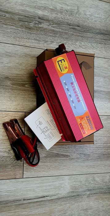 Преобразователь-инвертор напряжения 2200W с чистой синусоидой "ERYUAN"