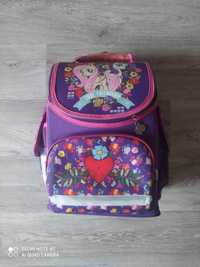 Портфель, рюкзак для дівчинки