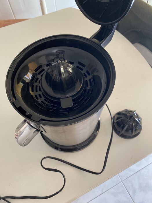 Máquina de Sumos Tristar