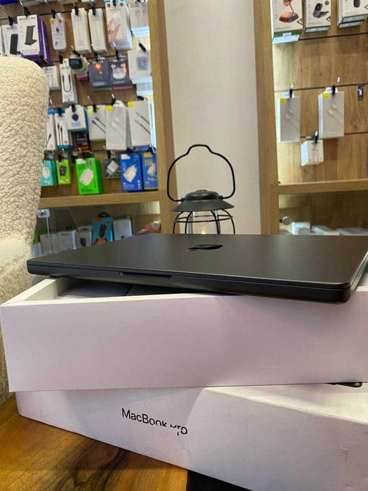 Ноутбук Apple MacBook Pro 14" M4 16/512GB Space Black (MW2U3) 2024