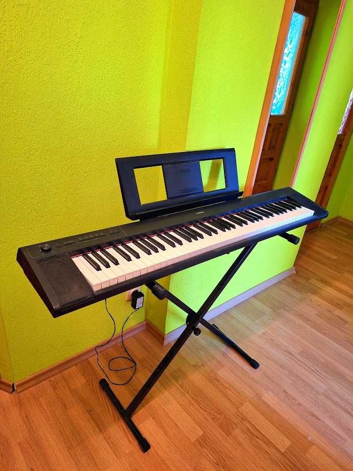 Pianino cyfrowe keyboard Yamaha Piaggero NP-32 organy czarne jak nowe