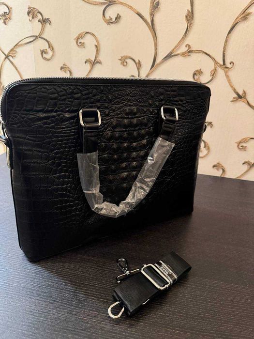 Стильна чоловіча / стильная мужская сумка під крокодилячу шкіру • Нова