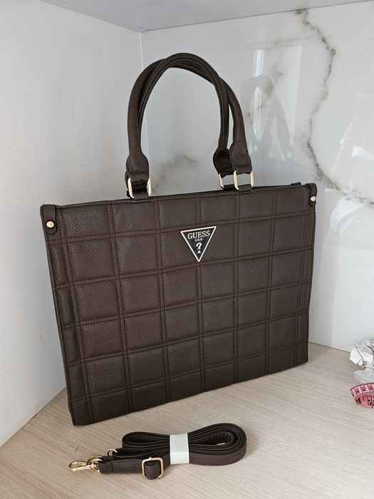 Duz torebka guess brazowa