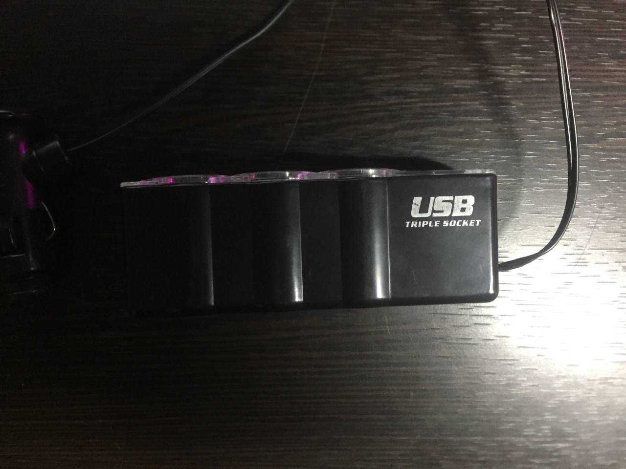 USB triple socket для машини