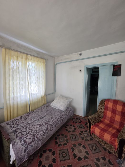 Продам будинок в с.Великі Мошківці з землею 0,75га