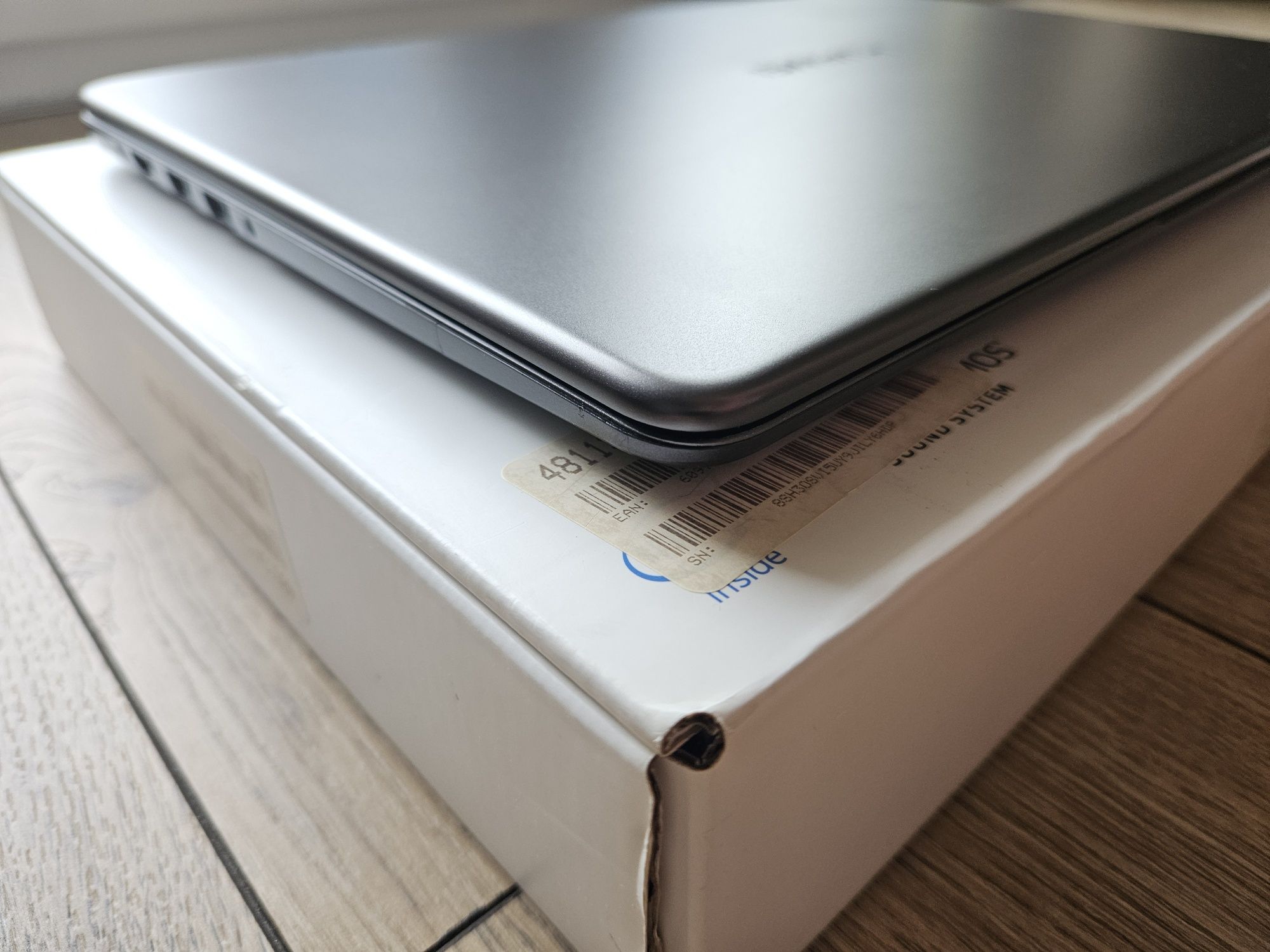Laptop Huawei MateBook D 15.6 i5-8250u, GeForce MX150, 2 dyski!