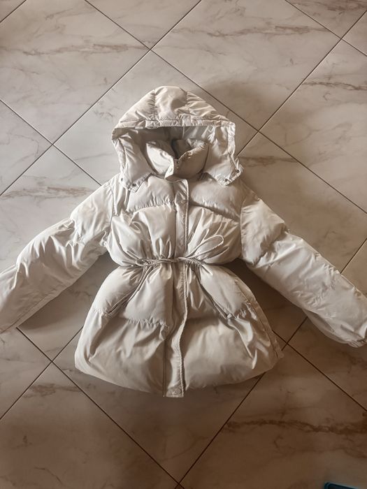 Куртка зимова ,тепла розмір S-M