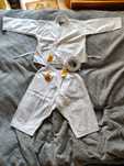 KIMONO r. ok.104 z pasem ,dziecięce  karate sztuki walki
