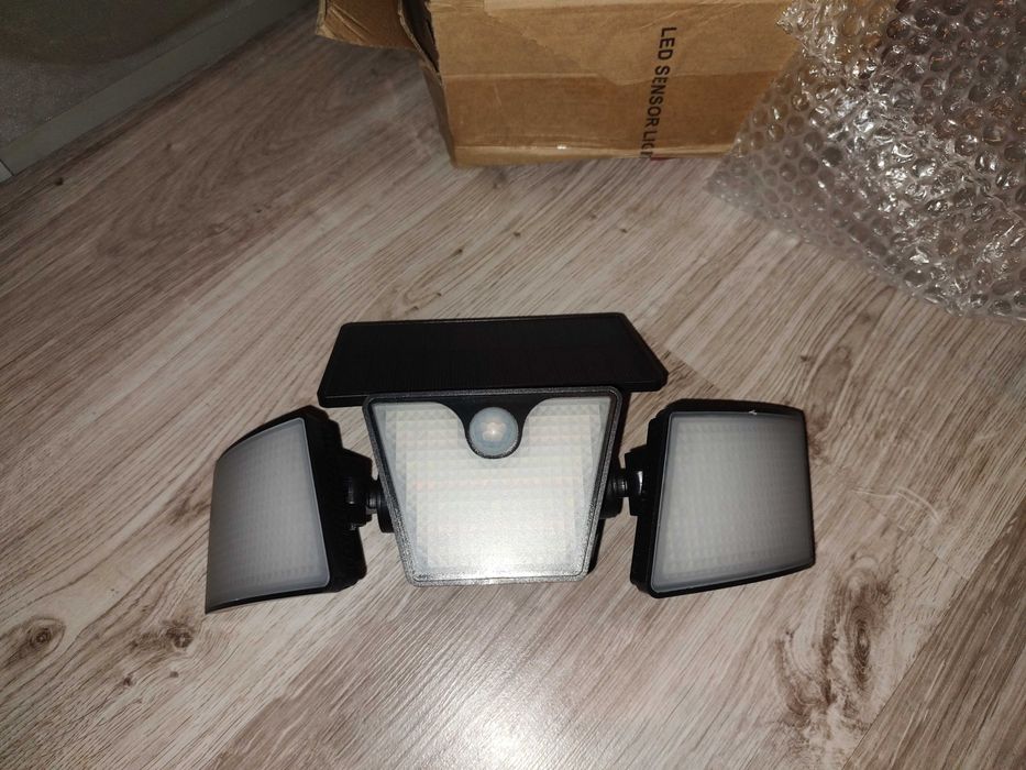Lampa LED ruchoma