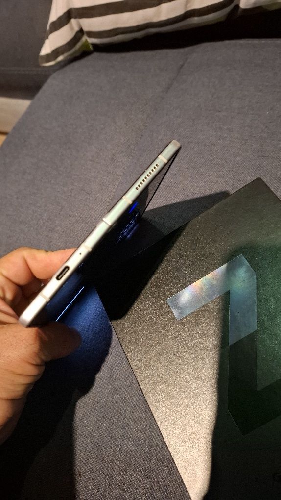 Samsung z lofd 3 5g 512  komplet sprawny z wadą