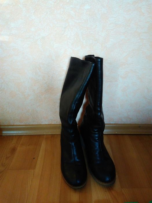 Зимние кожаные сапоги
