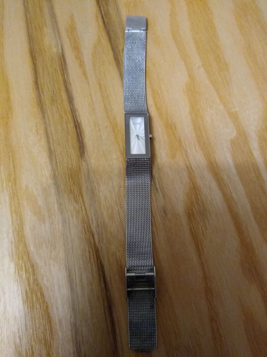 Zegarek na baterię FCUK