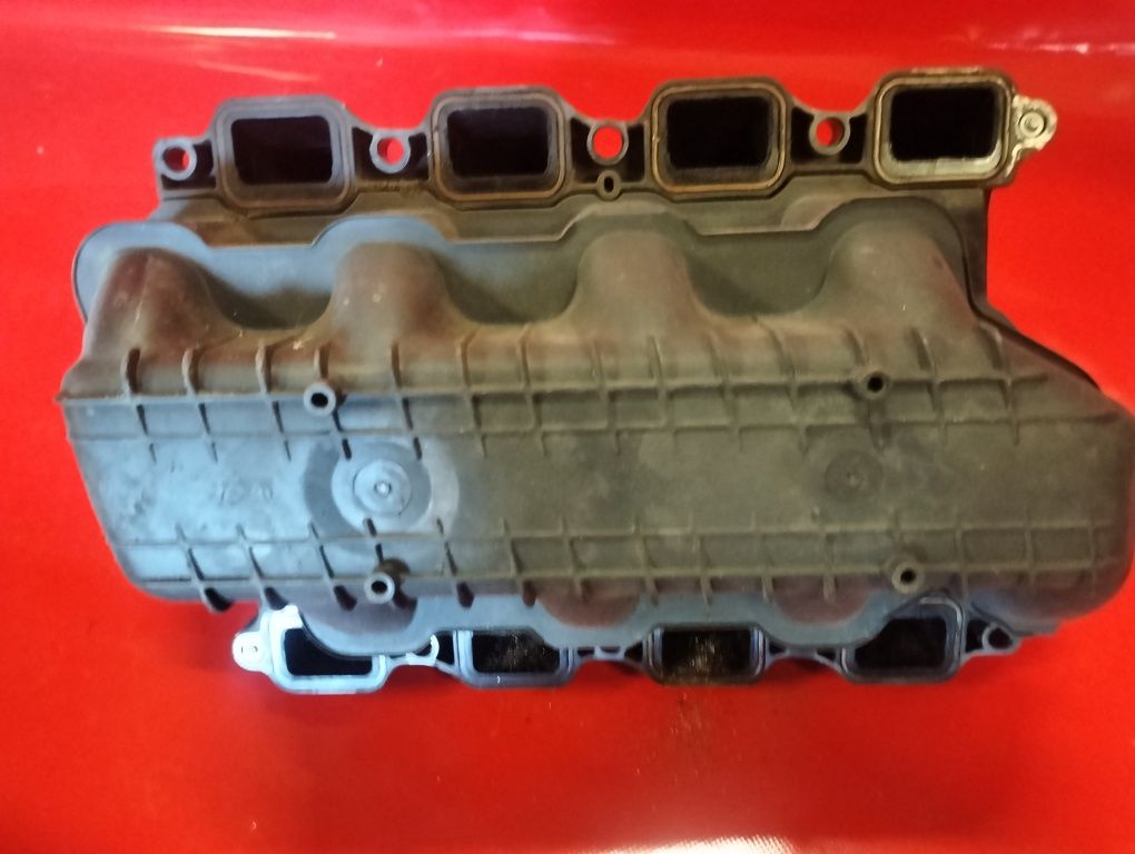 Kolektor Ssący 4.7 Benzyna Dodge Ram lV (09-)