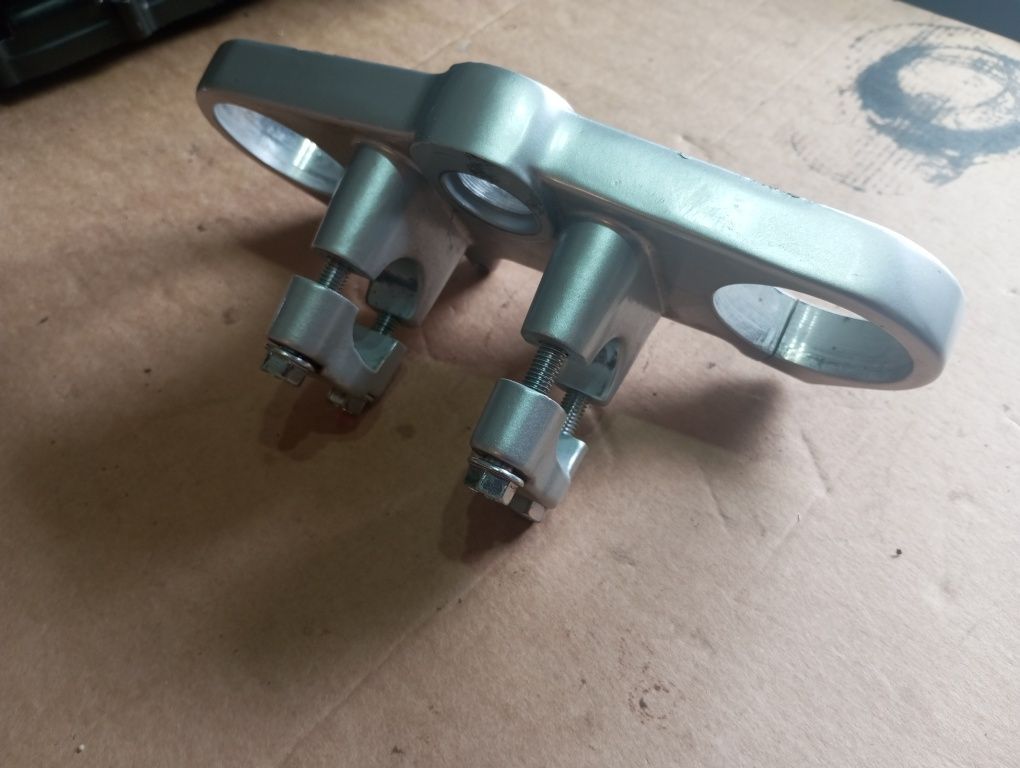 Półka górna Aprilia SX 125 malaguti xtm xsm RX Senda Derbi 18 - 23 A4