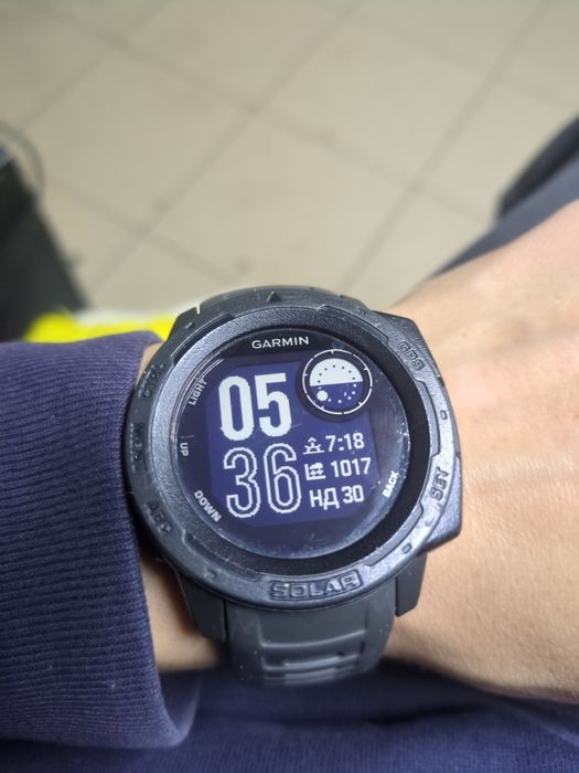 Годинник Garmin instinct solare 1
