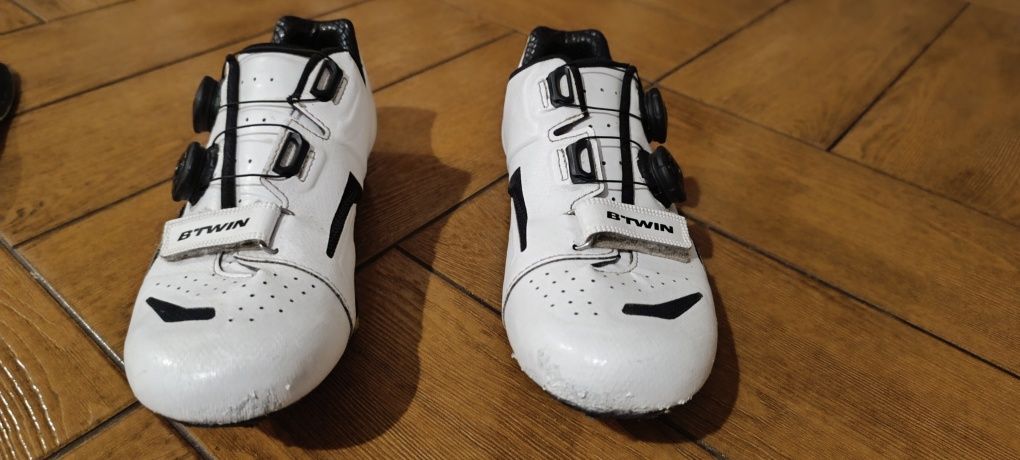 Buty kolarskie szosowe BTWIN  karbonowe