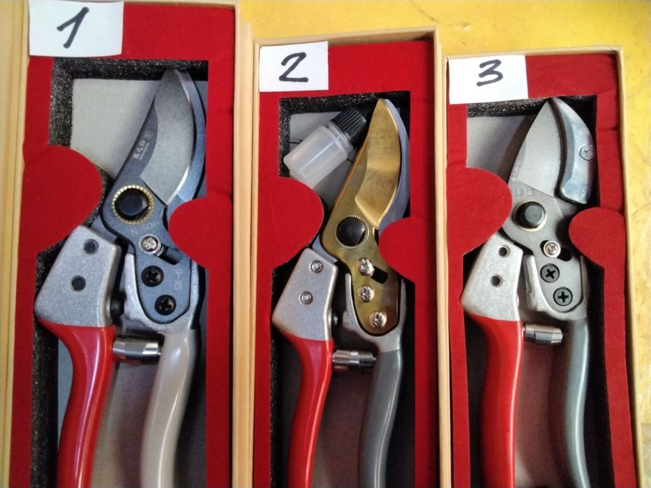 Профессиональный японский секатор  SACURA GOLD