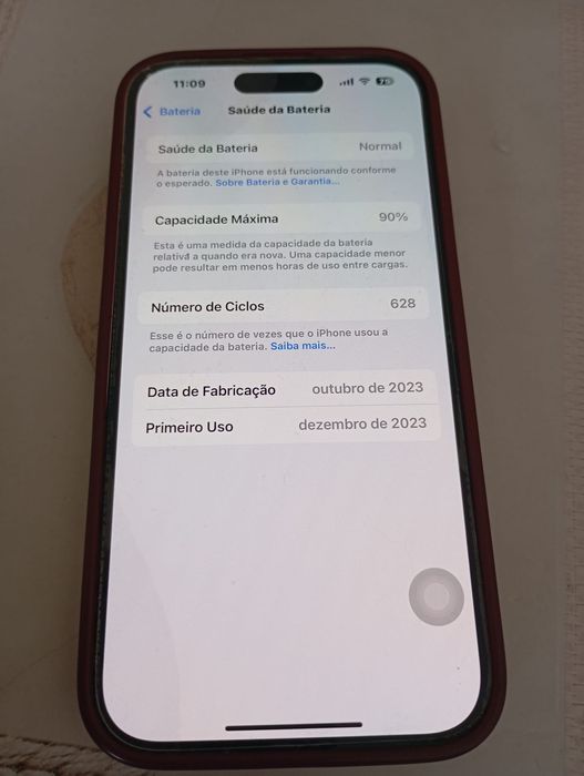 iPhone 15 128 muito nova