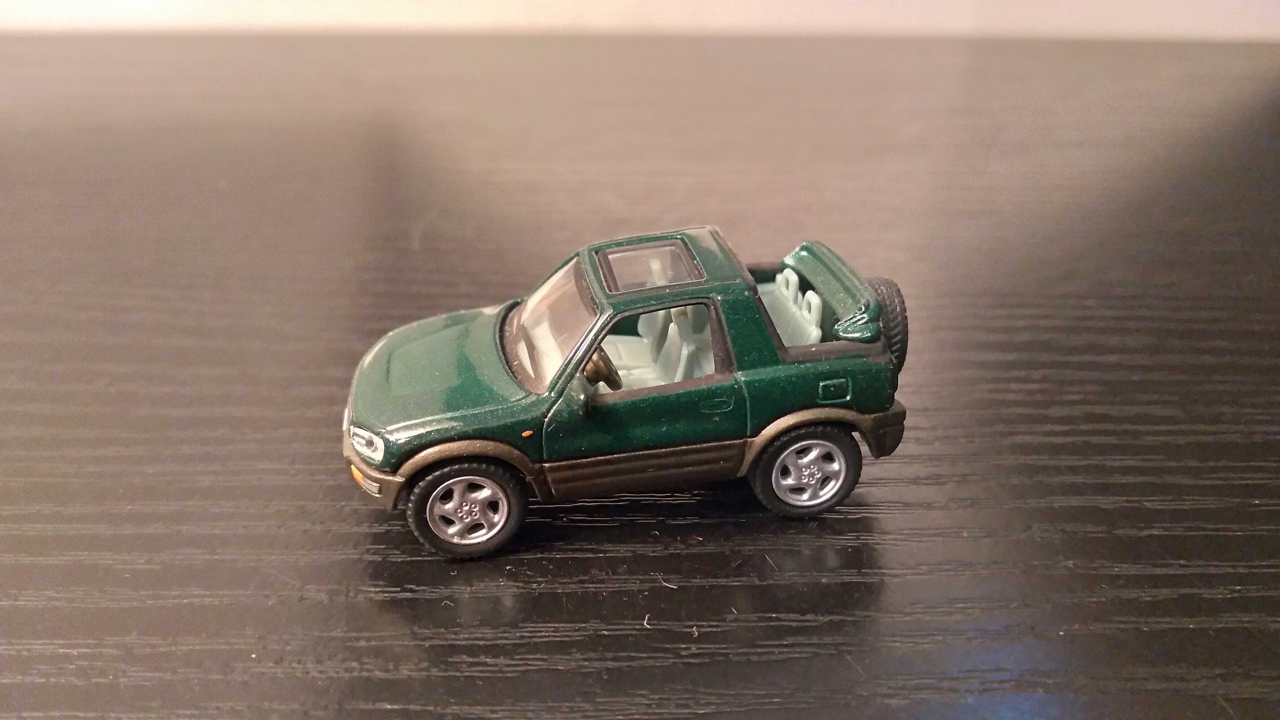 Toyota RAV4 Hongwell 1:72