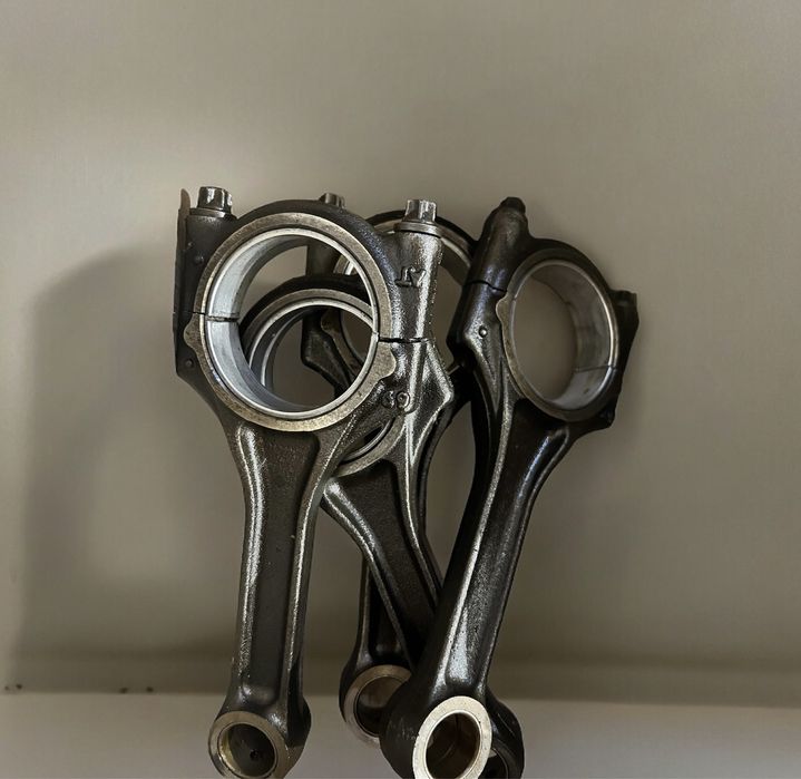 Шатуни в зборі ВАЗ