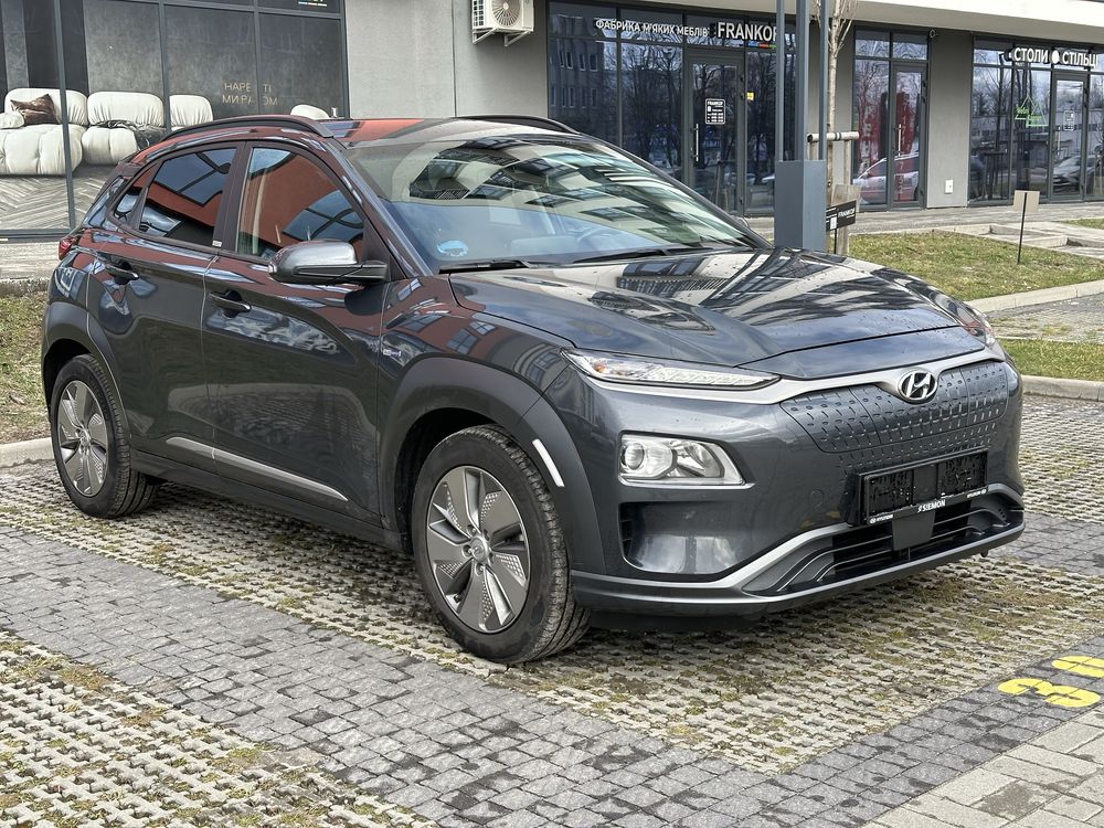 Hyundai Kona 39 kW 2021 запас 350 км Ioniq Leaf e-golf zoe