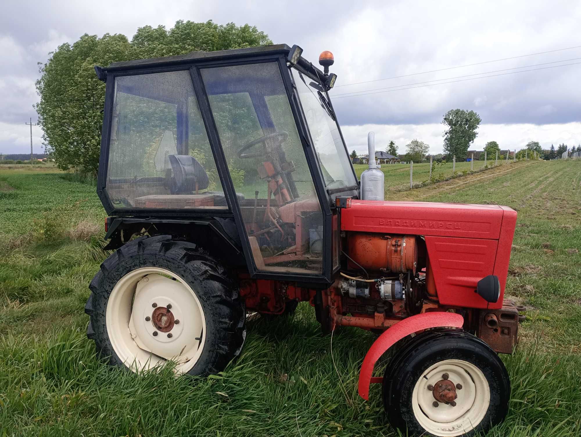 Traktor Wladimirec T 25 A1