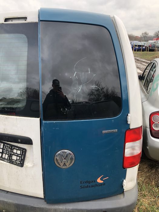 Drzwi prawe tył tylne skrzydełka VW Caddy Maxi III 3
